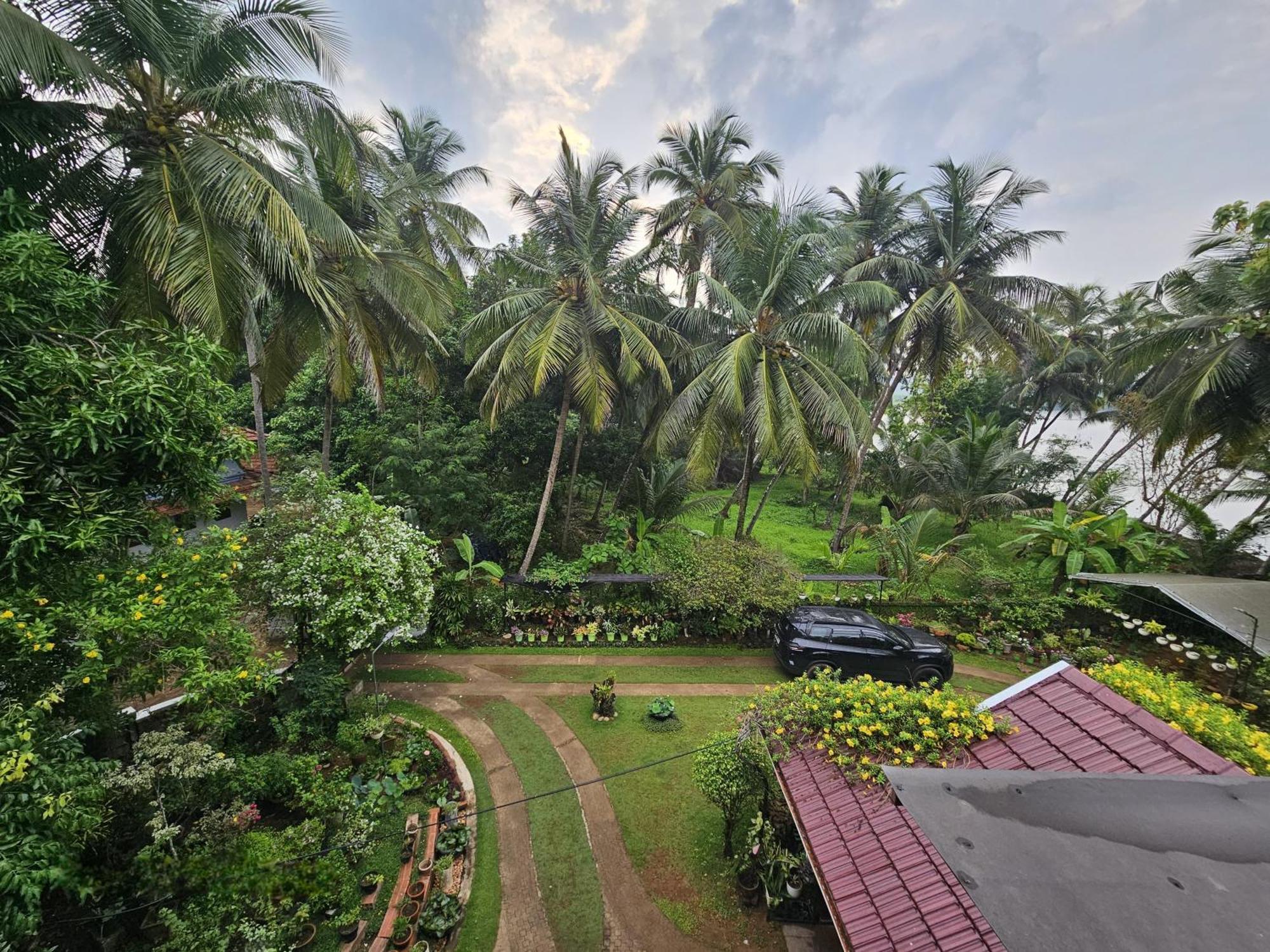 Maleyam Homestay Riverside Kóžikkót Exteriér fotografie