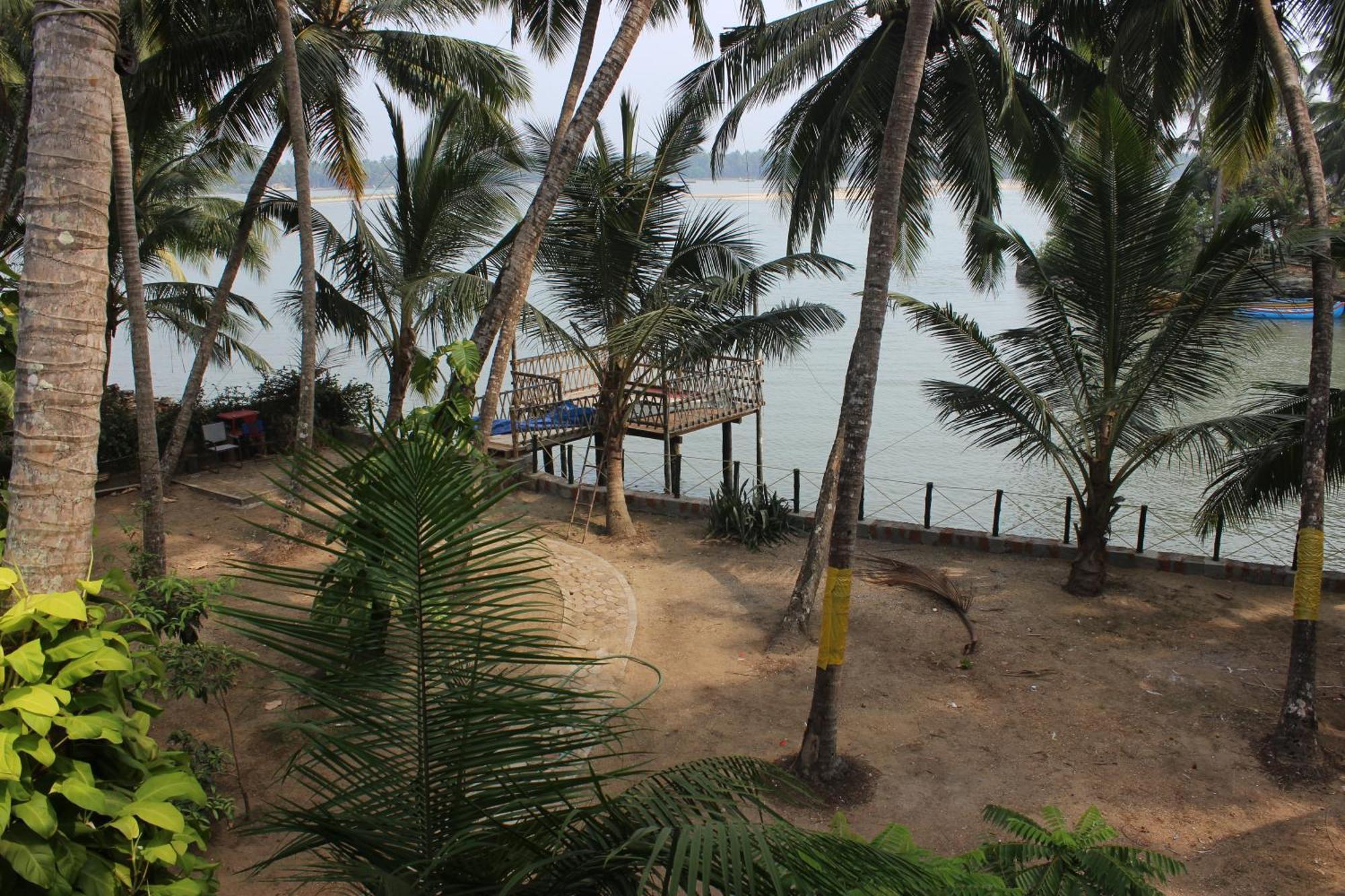 Maleyam Homestay Riverside Kóžikkót Exteriér fotografie