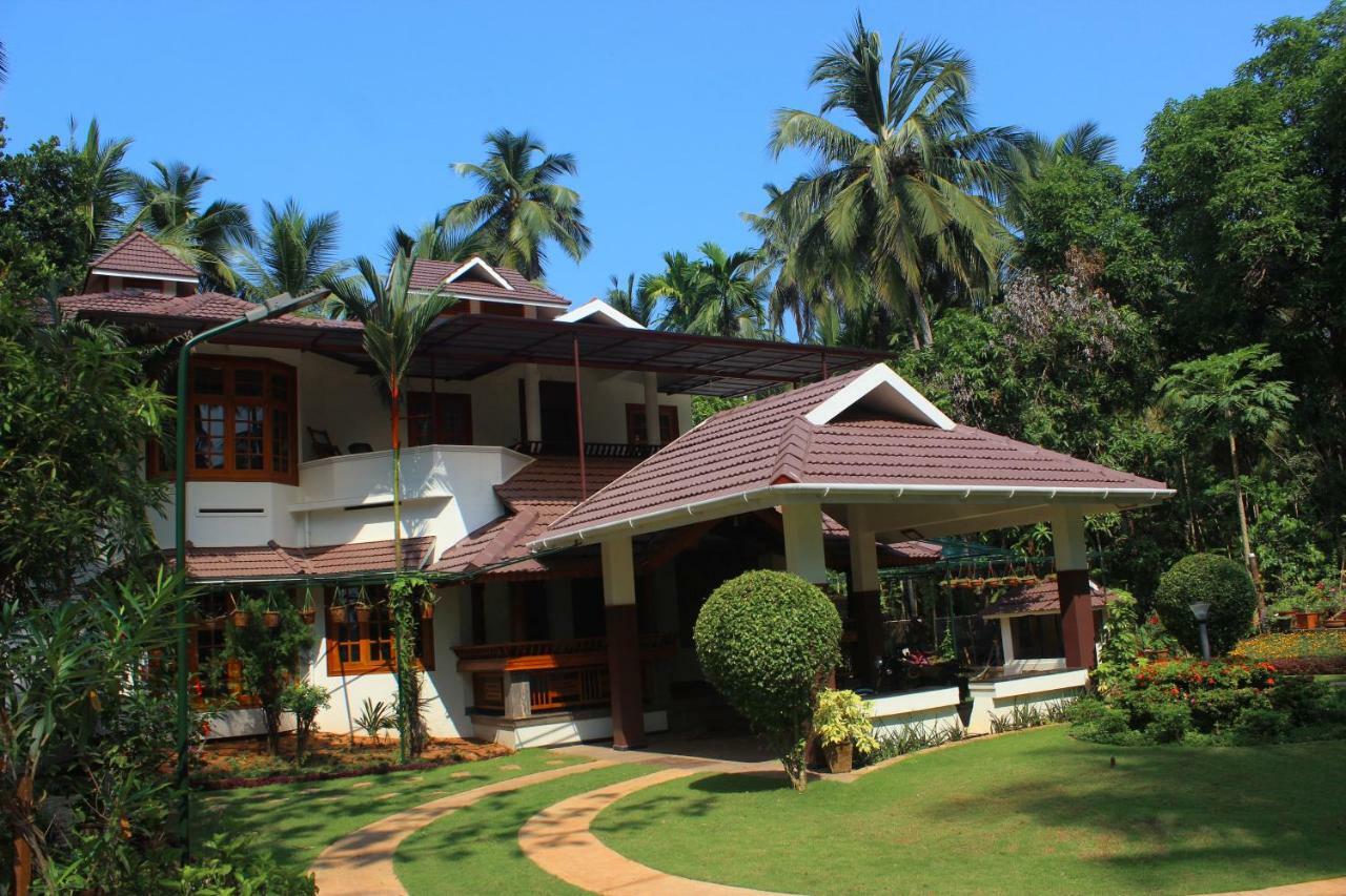 Maleyam Homestay Riverside Kóžikkót Exteriér fotografie